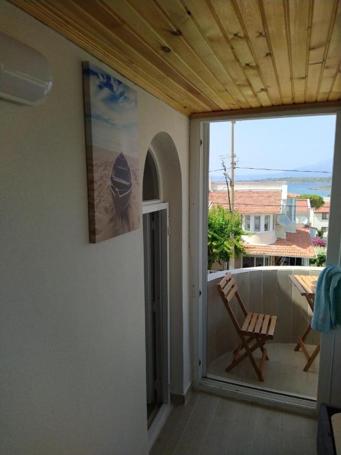 Cesme Burcu Sitesi Yaman Villa Luaran gambar