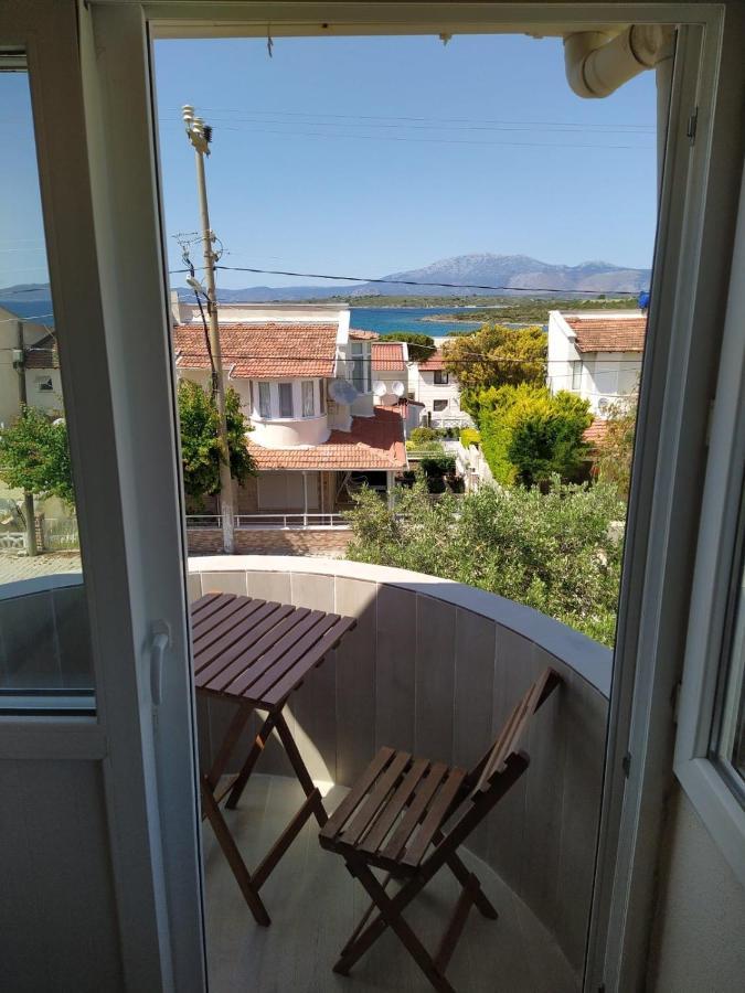 Cesme Burcu Sitesi Yaman Villa Luaran gambar