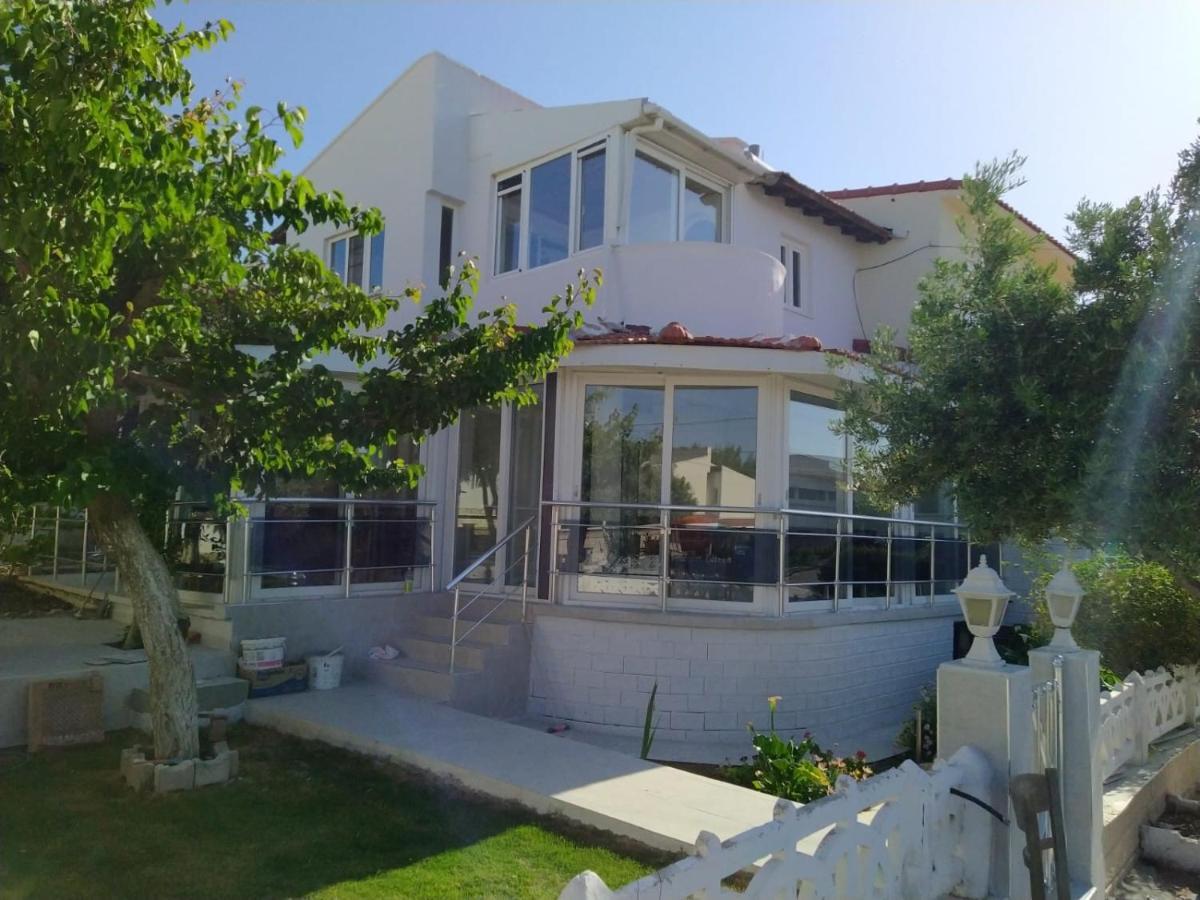 Cesme Burcu Sitesi Yaman Villa Luaran gambar
