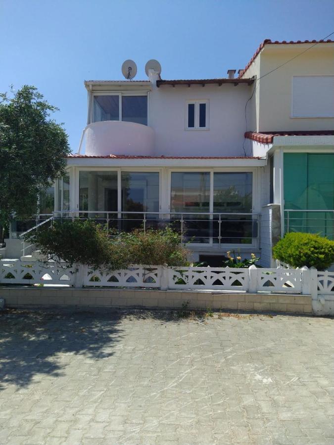 Cesme Burcu Sitesi Yaman Villa Luaran gambar