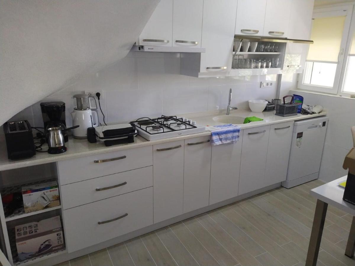 Cesme Burcu Sitesi Yaman Villa Luaran gambar