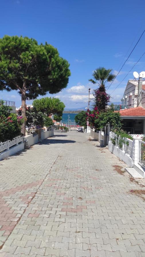 Cesme Burcu Sitesi Yaman Villa Luaran gambar