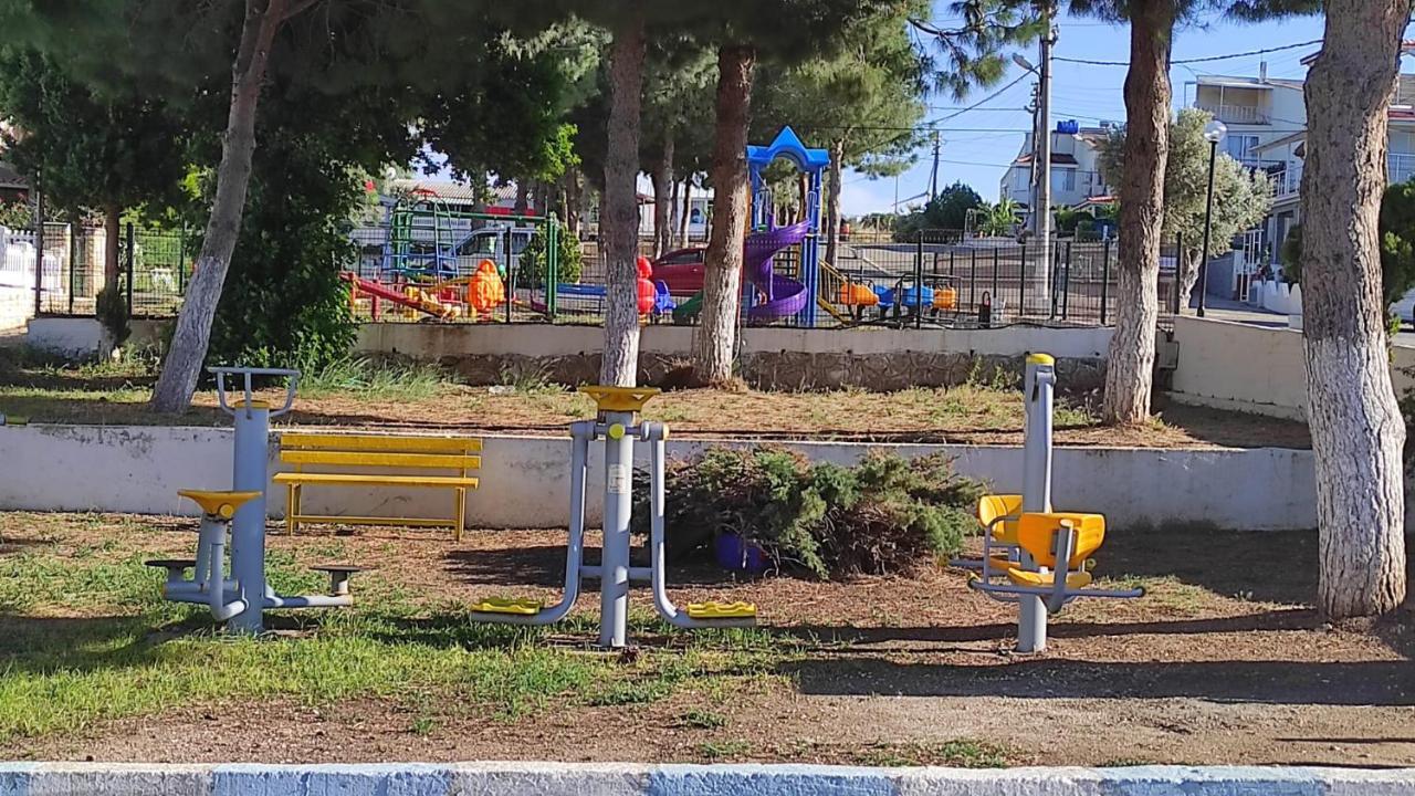 Cesme Burcu Sitesi Yaman Villa Luaran gambar
