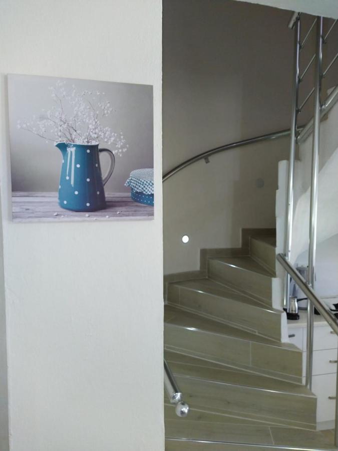 Cesme Burcu Sitesi Yaman Villa Luaran gambar