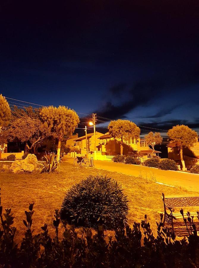 Cesme Burcu Sitesi Yaman Villa Luaran gambar